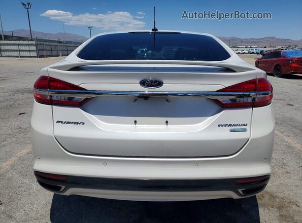 3FA6P0K94HR162488 2017 FORD FUSION Белый Вид сзади