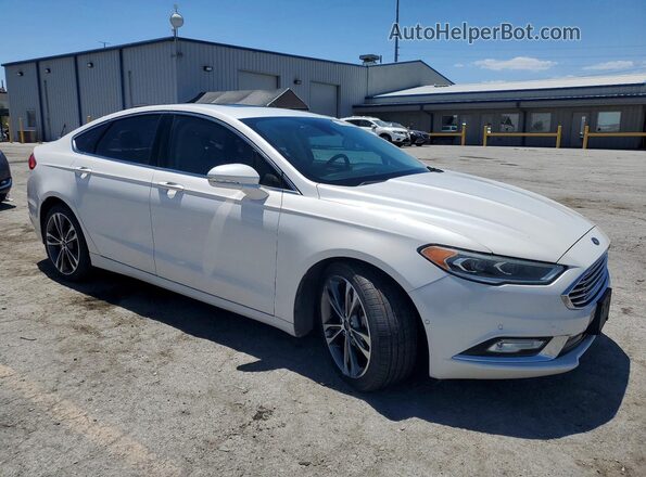 3FA6P0K94HR162488 2017 FORD FUSION Белый Передняя правая четверть