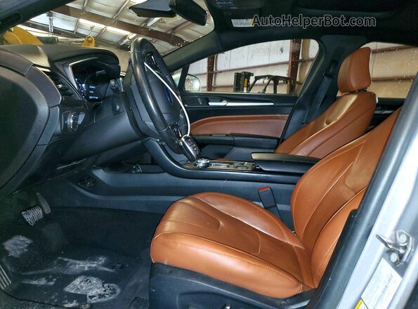 3FA6P0K94LR136742 2026 FORD FUSION Gray Vista interior delantera