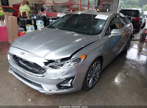 3FA6P0K94LR159759 2020 FORD FUSION Silver Vista tres cuartos delantera izquierda