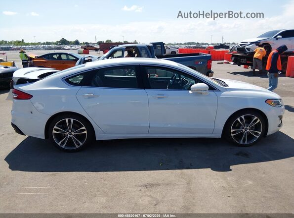 3FA6P0K95LR128018 2020 FORD FUSION Белый Вид задней части салона