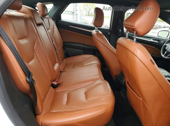 3FA6P0K96LR174845 2020 FORD FUSION White Вид задніх сидінь