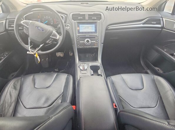 3FA6P0K97HR252198 2017 FORD FUSION White Widok deski rozdzielczej