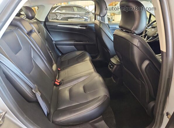 3FA6P0K98GR220178 2016 FORD FUSION Silver Հետևի նստատեղերի տեսք