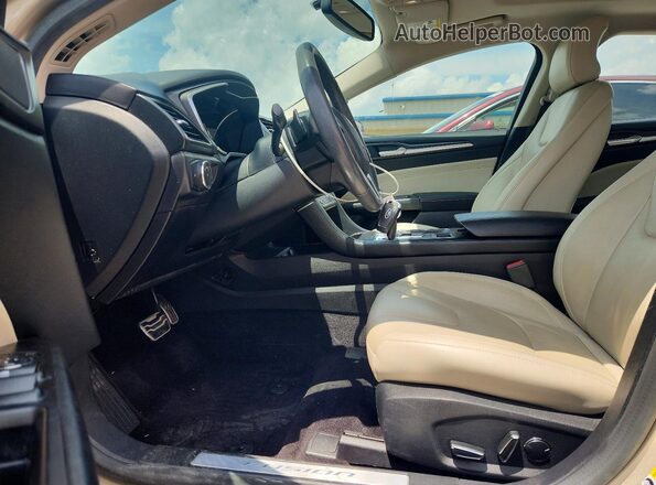3FA6P0K99HR124643 2017 FORD FUSION Gold წინა სალონის ხედი