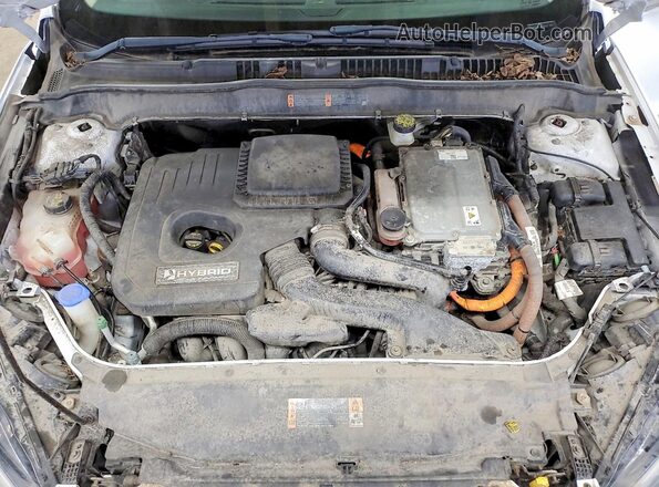 3FA6P0LU0HR323342 2017 FORD FUSION White Widok wnętrza z tyłu