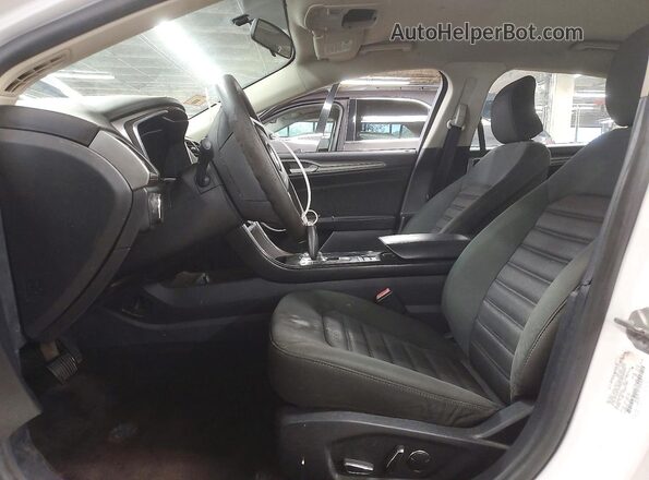 3FA6P0LU0HR323342 2017 FORD FUSION White Widok wnętrza z przodu