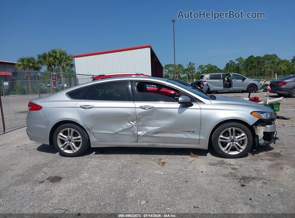3FA6P0LU0JR226907 2018 FORD FUSION HYBRID Silver უკანა სალონის ხედი