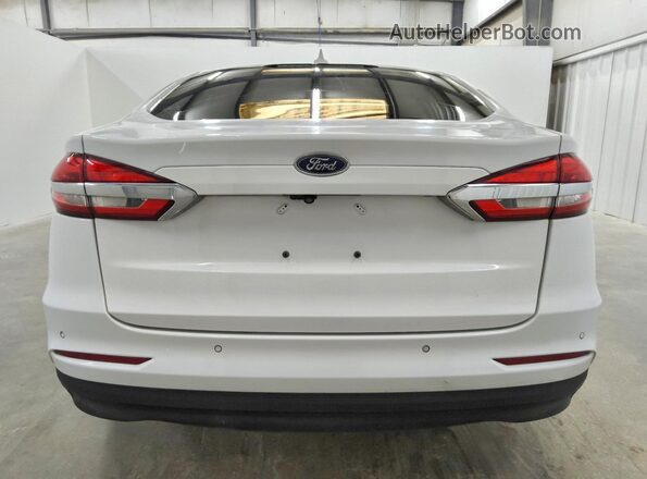 3FA6P0LU0LR240132 2020 FORD FUSION Белый Вид сзади