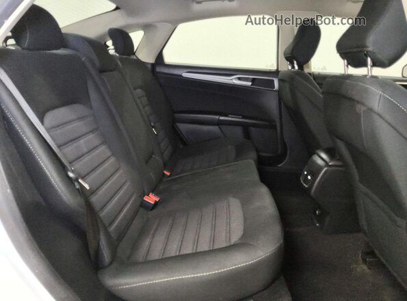 3FA6P0LU0LR240132 2020 FORD FUSION Белый Вид задних сидений
