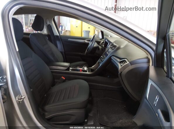 3FA6P0LU0LR263426 2020 FORD FUSION Silver Front interior view