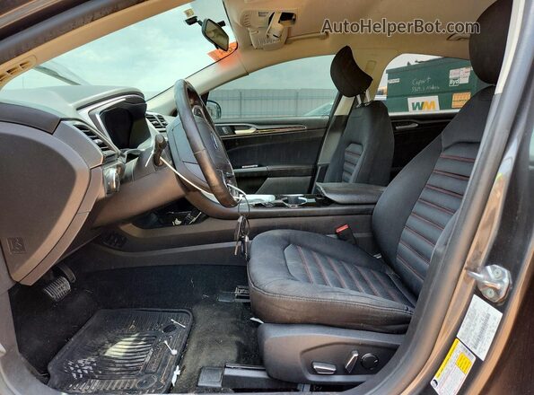3FA6P0LU1GR195076 2016 FORD FUSION Gray Front interior view