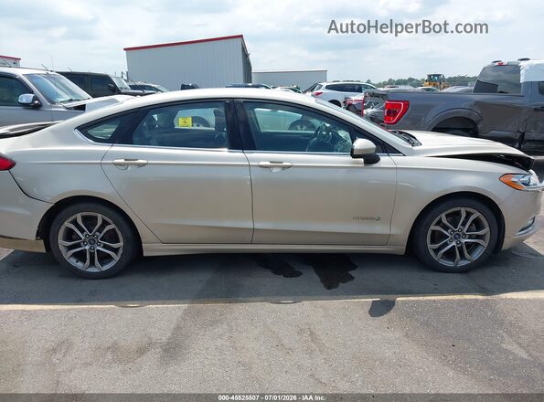 3FA6P0LU1HR296071 2017 FORD FUSION HYBRID Beige Widok wnętrza z tyłu