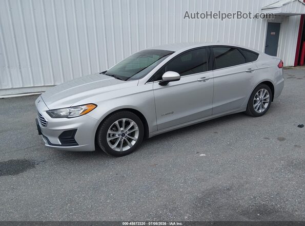 3FA6P0LU1KR274479 2019 FORD FUSION HYBRID Silver Vista tres cuartos delantera izquierda