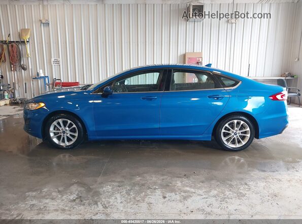 3FA6P0LU1LR200691 2020 FORD FUSION Синий 