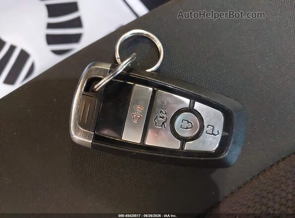 3FA6P0LU1LR200691 2020 FORD FUSION Синий Вид панели приборов