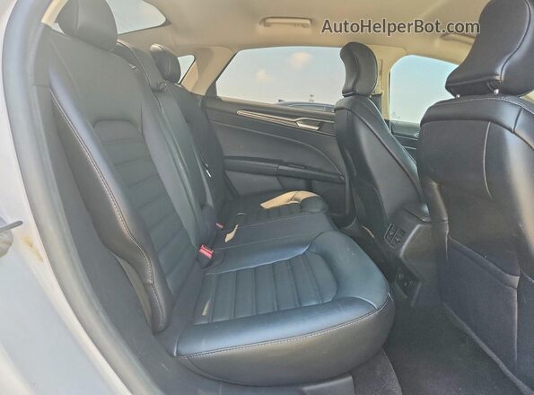 3FA6P0LU2JR163504 2018 FORD FUSION White Rear seats view
