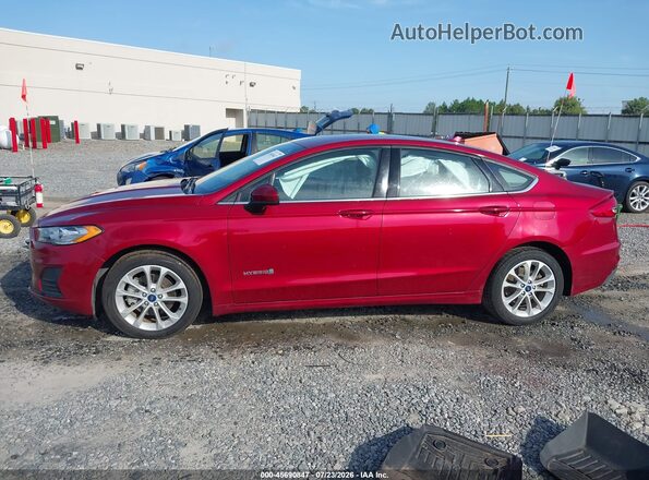 3FA6P0LU2KR204165 2019 FORD FUSION HYBRID Maroon 360 interior view