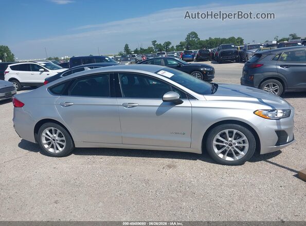 3FA6P0LU2KR274460 2019 FORD FUSION HYBRID Silver Rear interior view