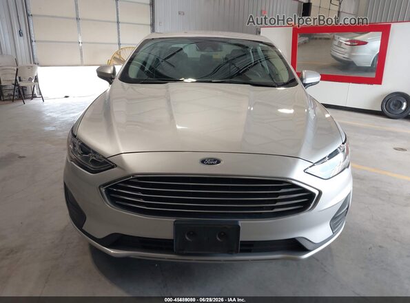 3FA6P0LU2KR274460 2019 FORD FUSION HYBRID Silver Front view
