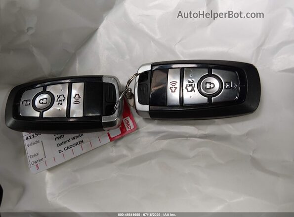 3FA6P0LU2LR101572 2020 FORD FUSION Белый Вид панели приборов