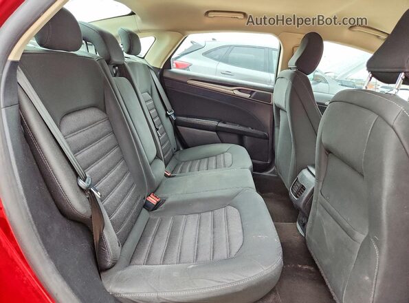 3FA6P0LU2LR162274 2020 FORD FUSION Red Vista de los asientos traseros