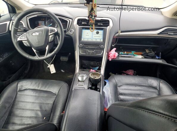 3FA6P0LU3HR400575 2017 FORD FUSION Gray Vista del salpicadero