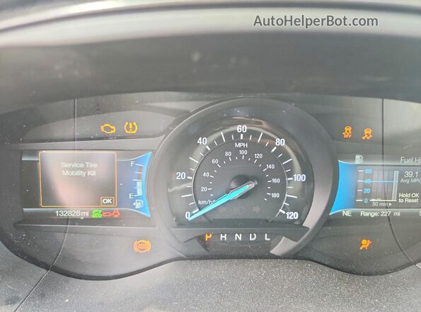 3FA6P0LU3JR241871 2018 FORD FUSION Белый Вид щитка приборов