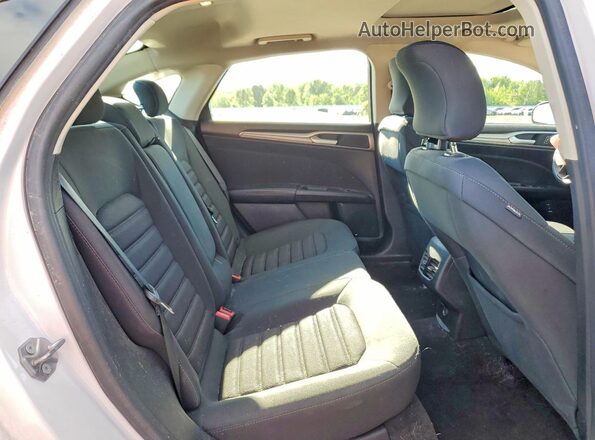3FA6P0LU3KR130075 2019 FORD FUSION White Հետևի նստատեղերի տեսք