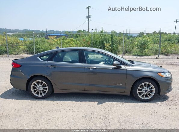 3FA6P0LU3KR168342 2019 FORD FUSION HYBRID Gray Rear interior view