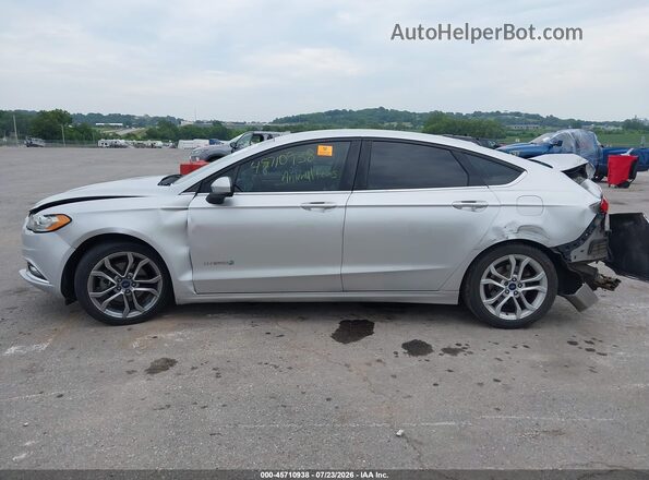 3FA6P0LU4HR182114 2017 FORD FUSION HYBRID Gray Սալոնի հետևի տեսք