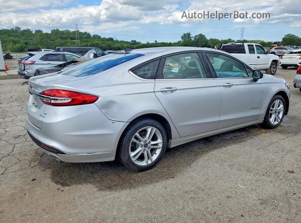 3FA6P0LU4JR139947 2018 FORD FUSION Silver Задня права чверть