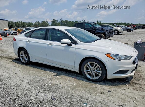 3FA6P0LU4JR243189 2018 FORD FUSION White Передня права чверть