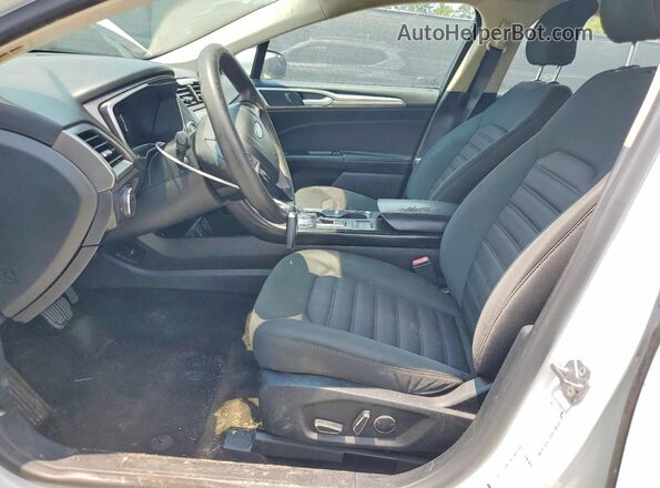 3FA6P0LU4JR243189 2018 FORD FUSION White Вид салону спереду