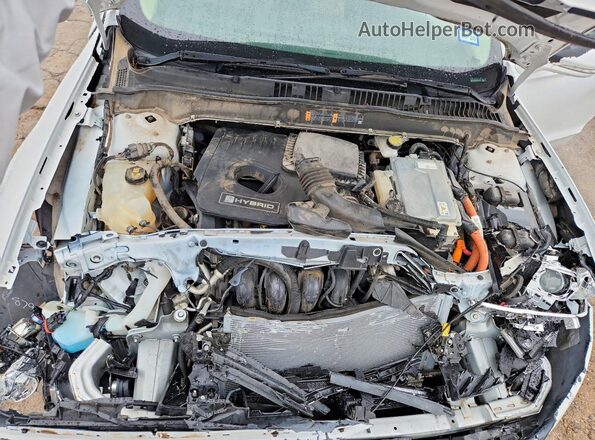 3FA6P0LU4JR261157 2018 FORD FUSION White Vista interior trasera