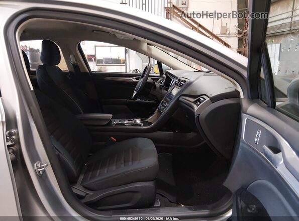 3FA6P0LU4LR224256 2020 FORD FUSION Silver Вид салону спереду