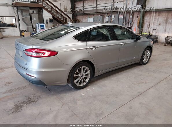 3FA6P0LU4LR224256 2020 FORD FUSION Silver Задня права чверть