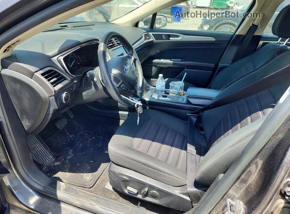 3FA6P0LU4LR231482 2020 FORD FUSION Gray Front interior view