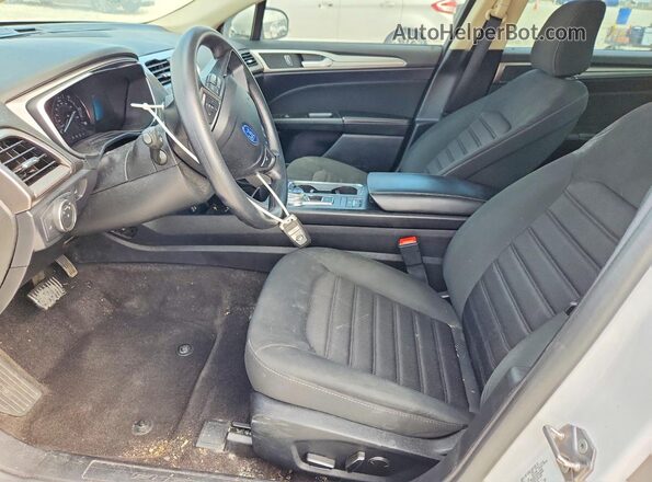 3FA6P0LU4LR238934 2020 FORD FUSION Белый Вид салона спереди