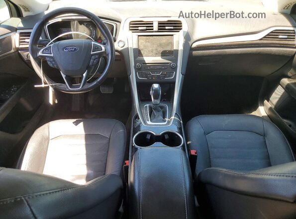 3FA6P0LU5GR106707 2016 FORD FUSION Зеленый Вид панели приборов