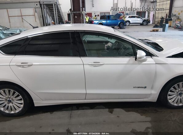 3FA6P0LU5GR291485 2016 FORD FUSION HYBRID White ხელსაწყოთა პანელის ხედი