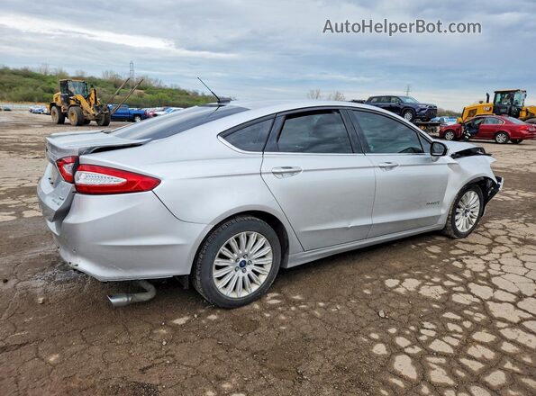 3FA6P0LU5GR403802 2016 FORD FUSION Silver Trasero derecho