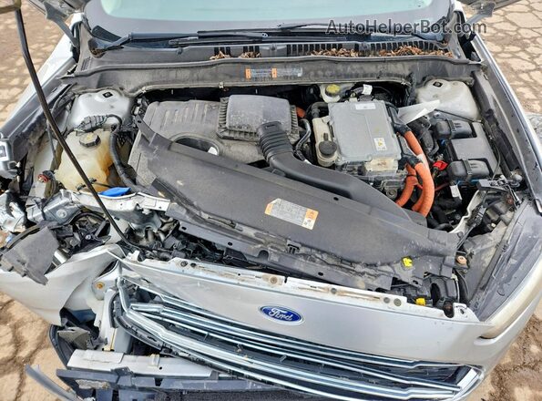 3FA6P0LU5GR403802 2016 FORD FUSION Silver Vista interior trasera
