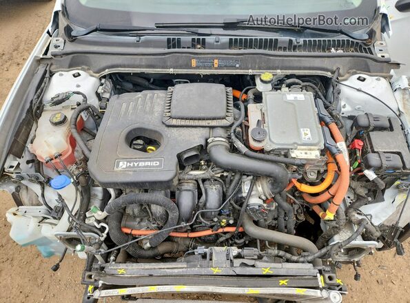 3FA6P0LU5JR139133 2018 FORD FUSION White უკანა სალონის ხედი