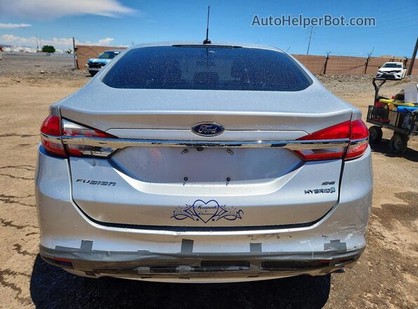 3FA6P0LU5JR139942 2018 FORD FUSION Silver Вид ззаду