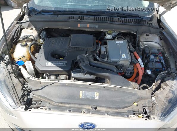 3FA6P0LU5JR146440 2018 FORD FUSION HYBRID Золотой Вид сзади