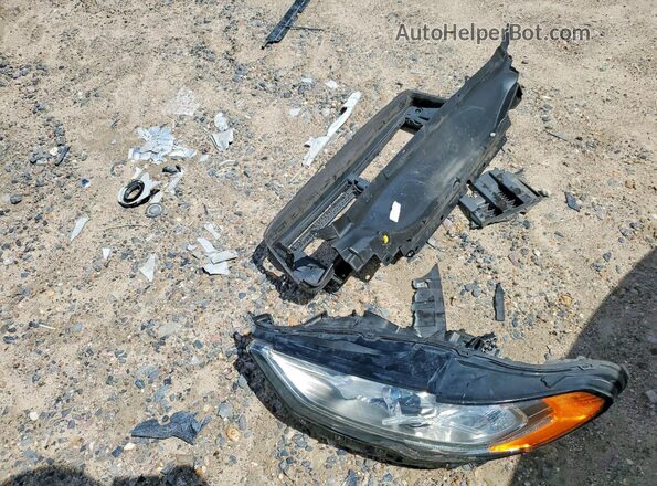 3FA6P0LU5JR158734 2018 FORD FUSION Silver Engine compartment view