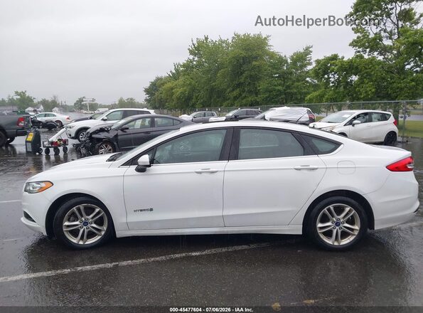 3FA6P0LU5JR247851 2018 FORD FUSION HYBRID White Вид задньої частини салону