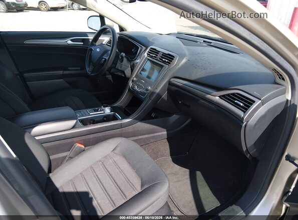 3FA6P0LU5KR274422 2019 FORD FUSION HYBRID Gold Front interior view