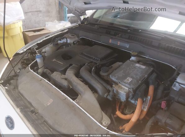 3FA6P0LU5LR200581 2020 FORD FUSION Белый Вид сзади